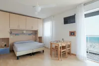 Hotel la Brezza Frontemare