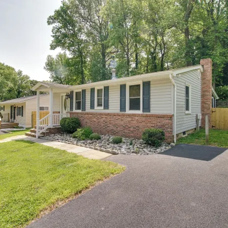 Walk to Beach: Charming Maryland Home w/ Yard!