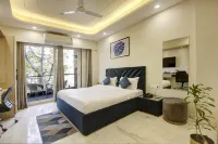 FlxHo Quad - Luxury Studio Apart Hotel DLF Cyber City - Condos