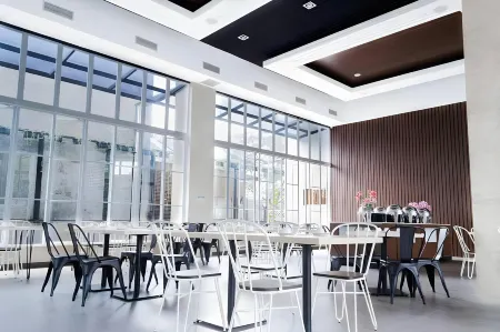 Kampioen Bed & Breakfast Отели в г. Cicendo