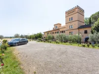 Poolside Leisure in Empoli Hideaway Hotels in Empoli