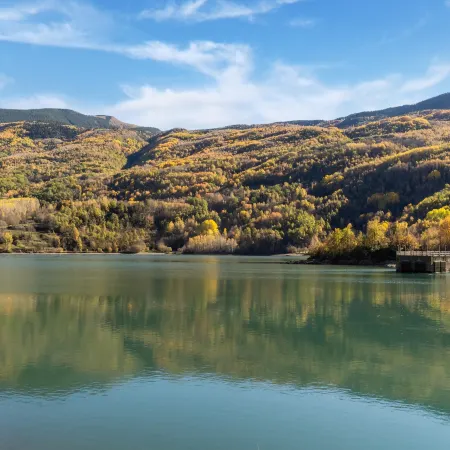 Stone Chalet near Benasque and Scenic Lake