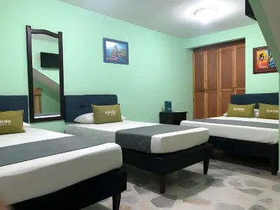 Hotel El Bosque Hotels near Materiales Don Carlos