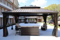 Days Inn & Suites by Wyndham Bossier City