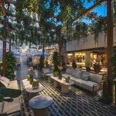 Hyatt Regency Aruba Resort, Spa and Casino Hotel Exterior