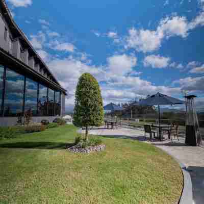 Wyndham Quito Airport Hotel Exterior