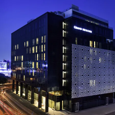 Grand Mercure Dubai City Отели рядом с достопримечательностью «Гархуд»
