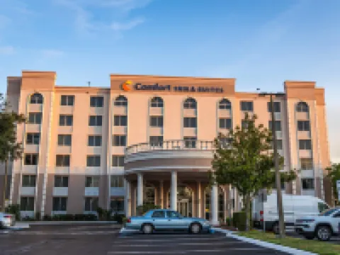 Comfort Inn & Suites Lakeland North I-4 Hotels in Lakeland