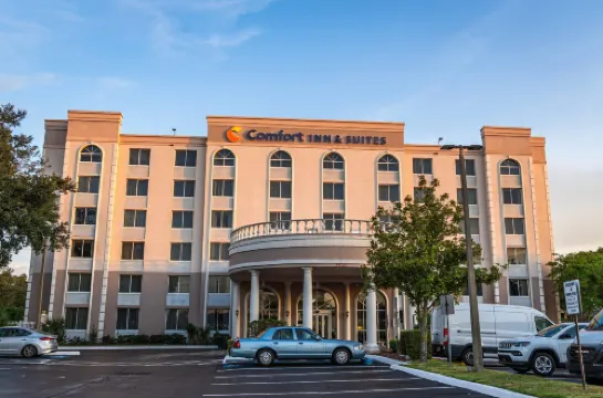 Comfort Inn & Suites Lakeland North I-4 Hotels in Polk County