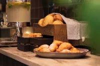 Home Hotel Majoren - breakfast