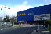 Comfy 2BR Apt Near the Yarra River Hotels in Abbotsford