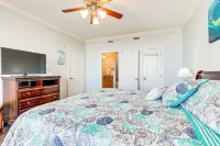 Dauphin Island Top-Floor Condo w/ Resort Perks! - Apartments