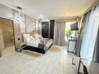 Africa Paradise Airport Boutique Hotel - Balkoner