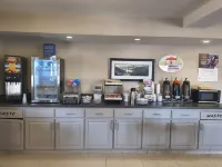 Super 8 by Wyndham Lebanon - Desayuno