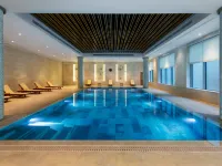 Holiday Inn BAKU by IHG Hotel berhampiran Dataran Kemerdekaan