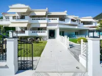 Nikolas Studios Hotels near شاطئ ماربل