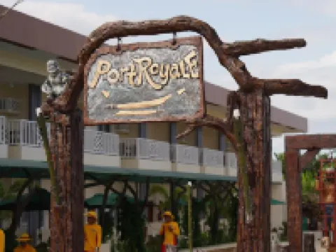 Port Royale Waterpark Resort Tacloban Hoteles en Tacloban