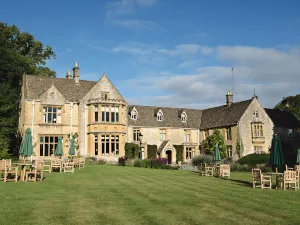 로즈 오브 더 매너 어퍼 슬로터