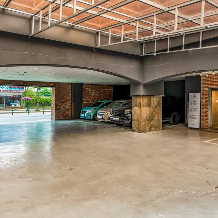 Jecheon Hound Hotel