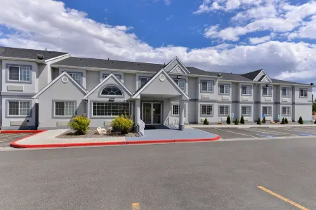 Quality Inn & Suites Elko