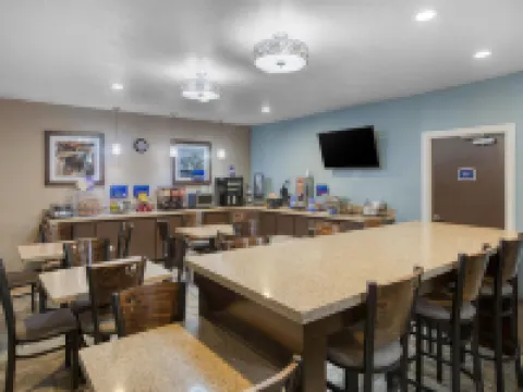 Best Western Lake Conroe Inn Hotels in Conroe