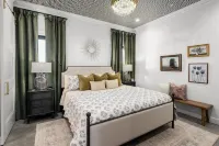 Perfect for Couples-Walk Everywhere-Luxe Apt