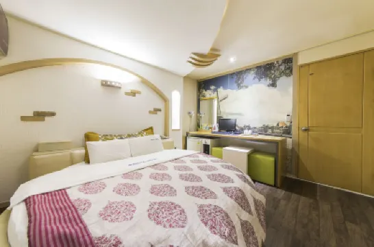 Wangsimni Paradise 往十里駅周辺のホテル