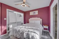 Tree-lined Lake Arrowhead Cabin ~ 1 Mi to Village! - 3-Star