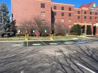 Embassy Suites by Hilton Lexington/UK Coldstream - parking