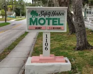 Safety Harbor Motel Hotels in Safety Harbor