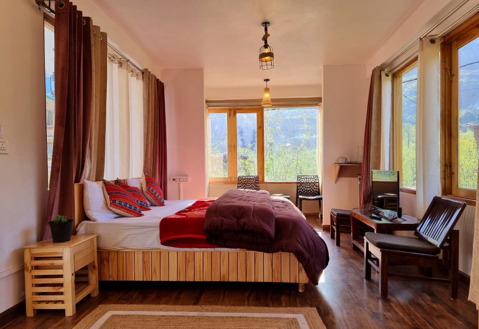 The Bunker Burwa Manali