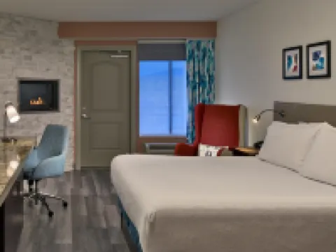 希爾頓花園飯店-鴿子谷 住宿飯店