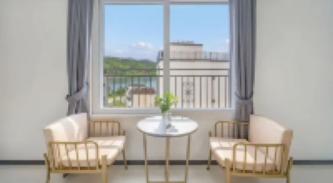 加平希爾泳池別墅酒店