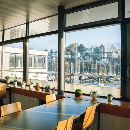 Auberge de Jeunesse de Morlaix Отели в г. Морле
