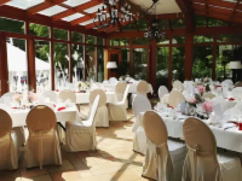 ホテル ニーダーレンディッシャー ホフ シュヴェリーンのホテル