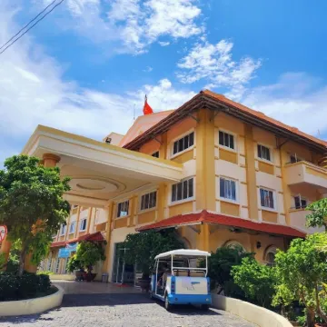 Tân Sơn Nhất Côn Đảo Resort Các khách sạn gần Sở Lò Vôi