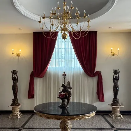 Hotel Plaza Belices - Solo Adultos Отели рядом с достопримечательностью «Куаутемок»