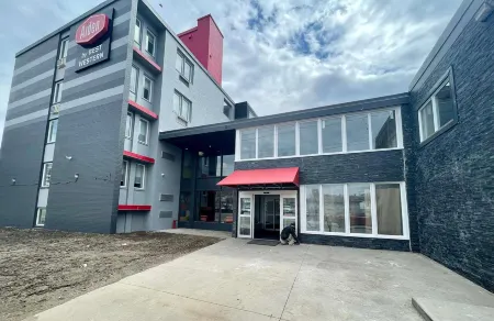 Quality Inn & Suites Thunder Bay Downtown