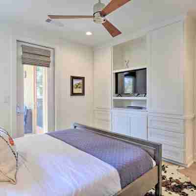 Lake LBJ Condo w/ Balcony & Shared Boat Docks Rooms