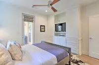 Lake LBJ Condo w/ Balcony & Shared Boat Docks - Boutique