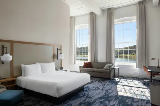 Fairfield Inn & Suites Madison Historic Eagle Cotton Mill