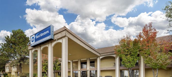 Best Western Airport Albuquerque Inn Suites Hotel  Suites Hotele w: Albuquerque