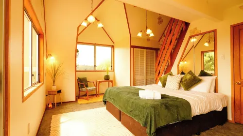 Ora Springs Retreat - 2-Star