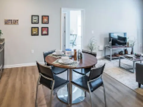 Landing Apartments Near USC Upstate - Spartanburg Hoteles en Valley Falls