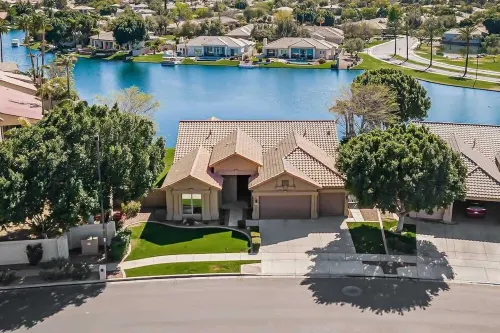 Waterfront in Ocotillo, 4Br, 2BA, Heated Pool