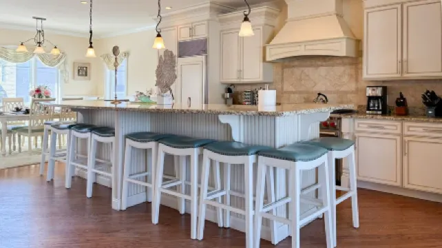 Large Luxury Beach Home-8 Bedrooms, 8 Full Baths, Pool, Elevator & Rooftop Deck!