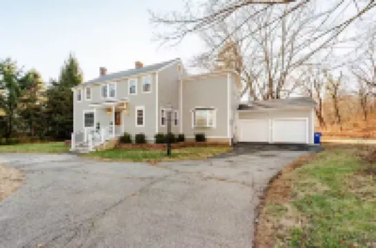 Spacious Retreat with Game Room