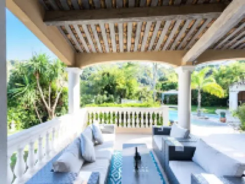 Villa in Cannes with Heated Pool & Jacuzzi