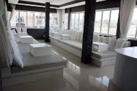 Marina Residence