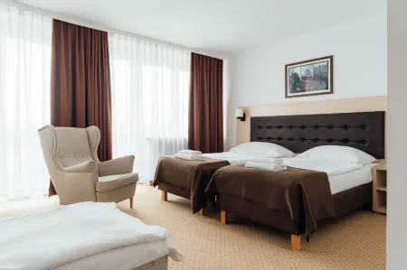 Hotel Logos
